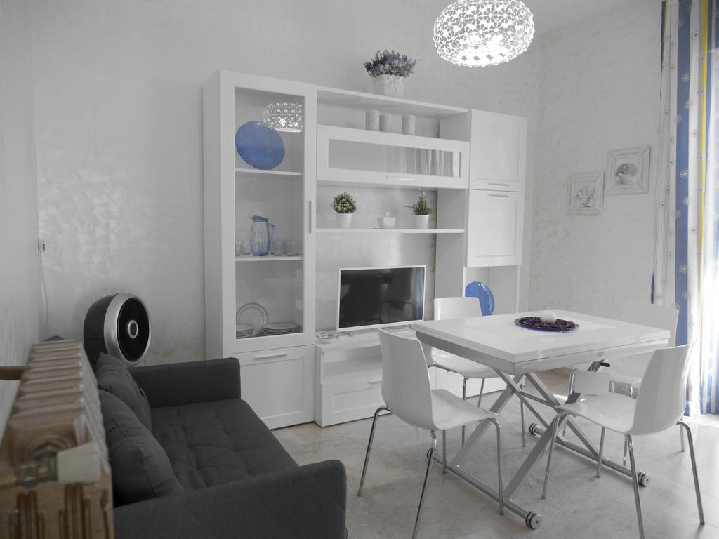 דירות פולינאנו א מארה Casa Angy מראה חיצוני תמונה