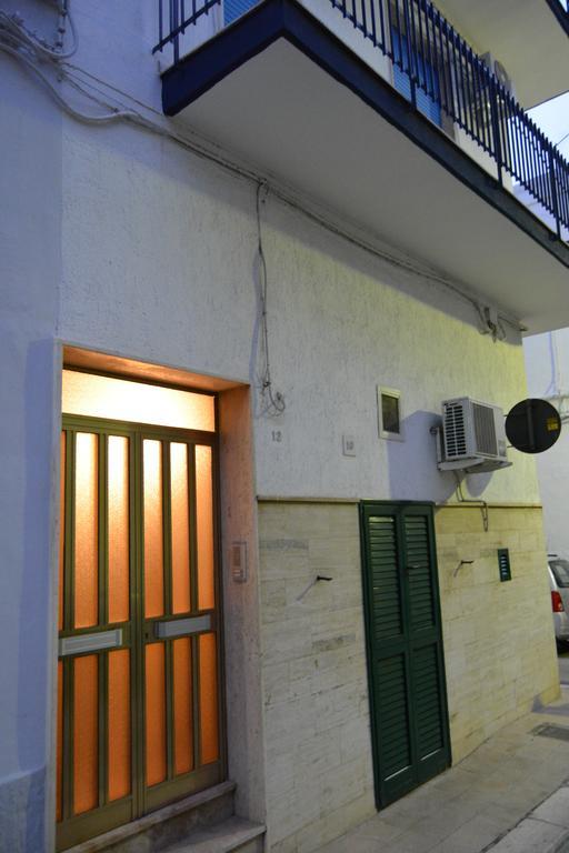 דירות פולינאנו א מארה Casa Angy מראה חיצוני תמונה
